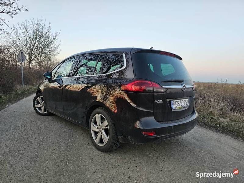 Używany Opel Zafira 2015 Brązowy Minivan