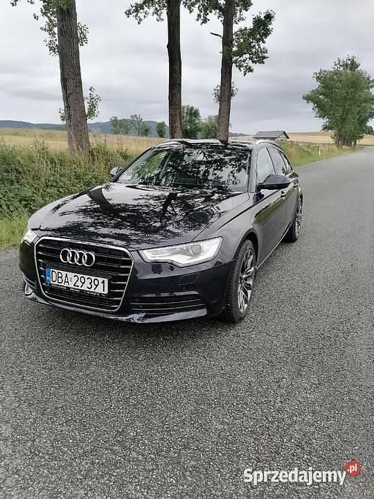 Granatowy Używany 2011 Audi A6 Kombi | 44 000 zł (Dość drogi) - Obraz 1/4