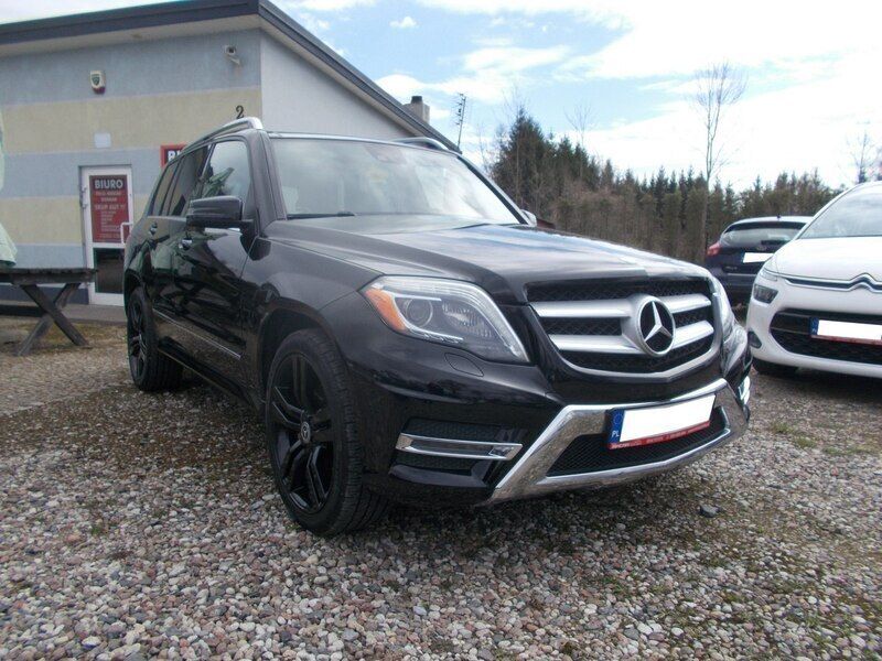 Czarny Używany 2015 Mercedes GLK250 SUV | 99 000 zł - Obraz 1/4