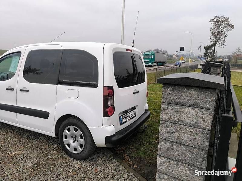 Używany Peugeot Partner 2016 Biały Minivan