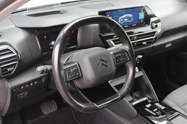 Używany Citroën e-C4 Feel 100 kW (136 KM) 2022 Biały