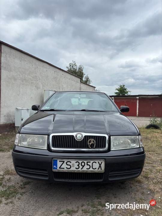 Czarny Używany 2004 Skoda Octavia Sedan/Limuzyna | 3500 zł (Uczciwa cena) - Obraz 1/4