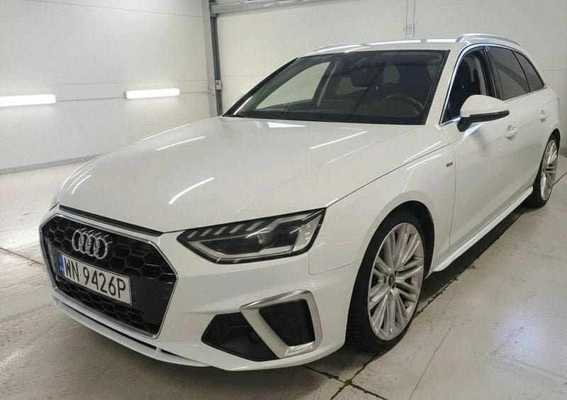 Używany Audi A4 S-Line 150 KM (110 kW) 2021 Biały Kombi