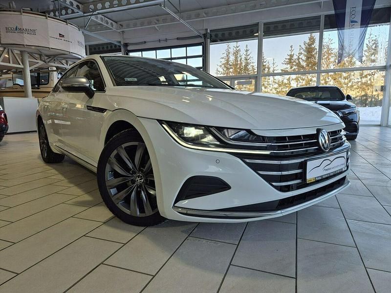 Używany VW Arteon 190 KM (139 kW) 2021 Biały Sedan/Limuzyna