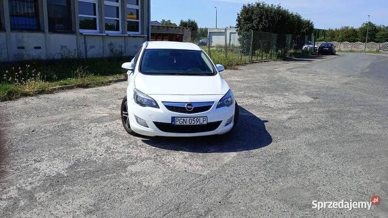 Używany 2012 Opel Astra | 24 000 zł (Uczciwa cena) - Obraz 1/4