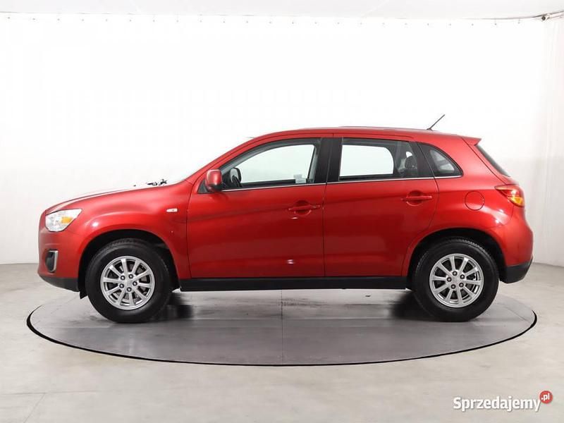 Używany Mitsubishi ASX 117 KM (86 kW) 2016 Czerwony SUV