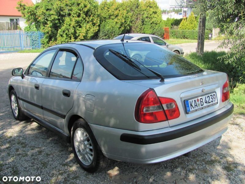 Sprzedany Mitsubishi Carisma II, używany 2002, km 110 123