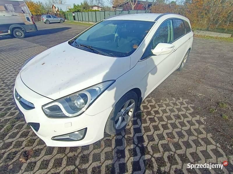 Używany Hyundai i40 2013 Biały Kombi