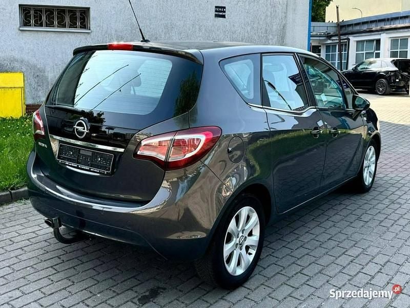 Inny Używany 2014 Opel Meriva Cosmo Minivan | 33 600 zł (Dość drogi) - Obraz 1/4