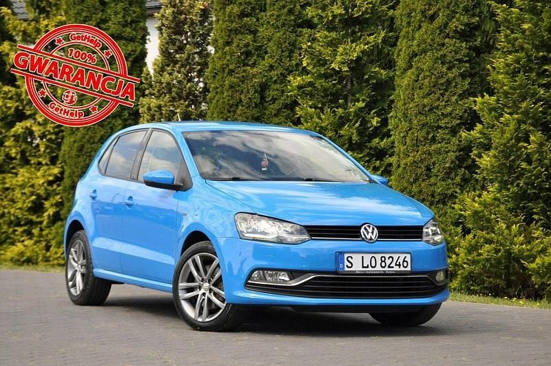 Niebieski Używany 2015 VW Polo LOUNGE Hatchback | 29 900 zł (Uczciwa cena) - Obraz 1/4