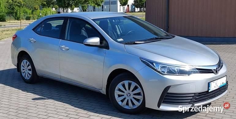 Używany Toyota Corolla 132 KM (97 kW) 2017