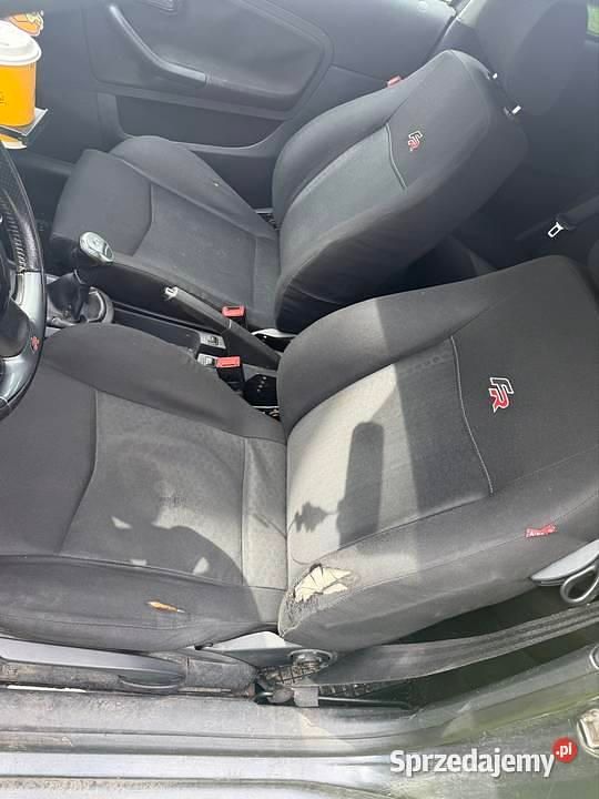 Szary Używany 2007 Seat Ibiza FR Hatchback | 4900 zł (Uczciwa cena) - Obraz 1/2