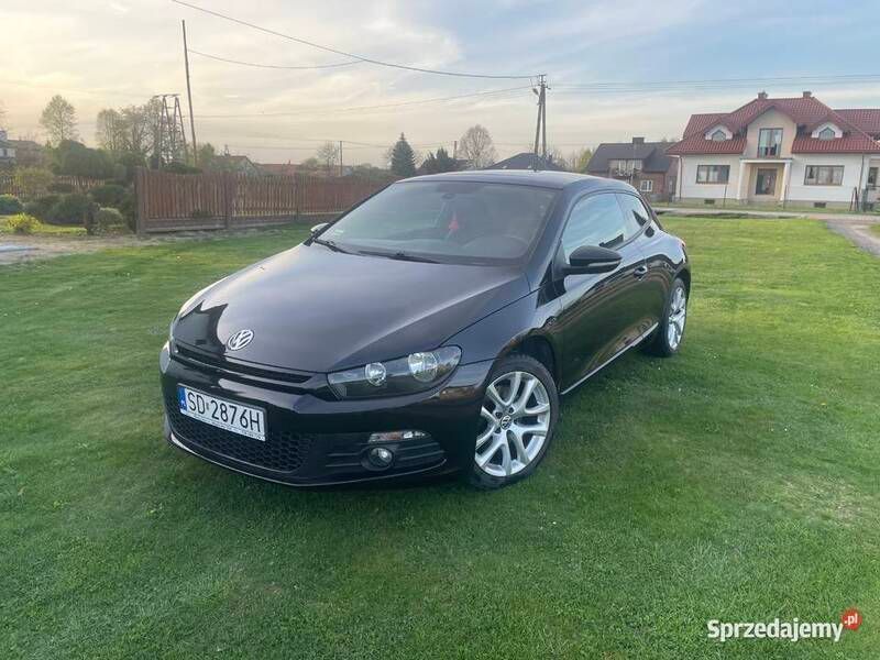 Czerwony Używany 2010 VW Scirocco Coupe | 25 500 zł (Uczciwa cena) - Obraz 1/4