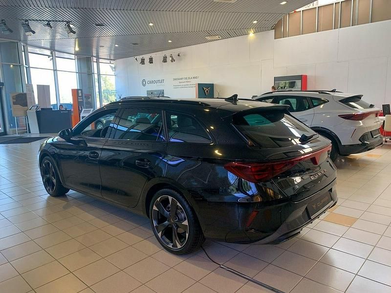 Używany Cupra Leon 150 KM (110 kW) 2025 Czarny Kombi