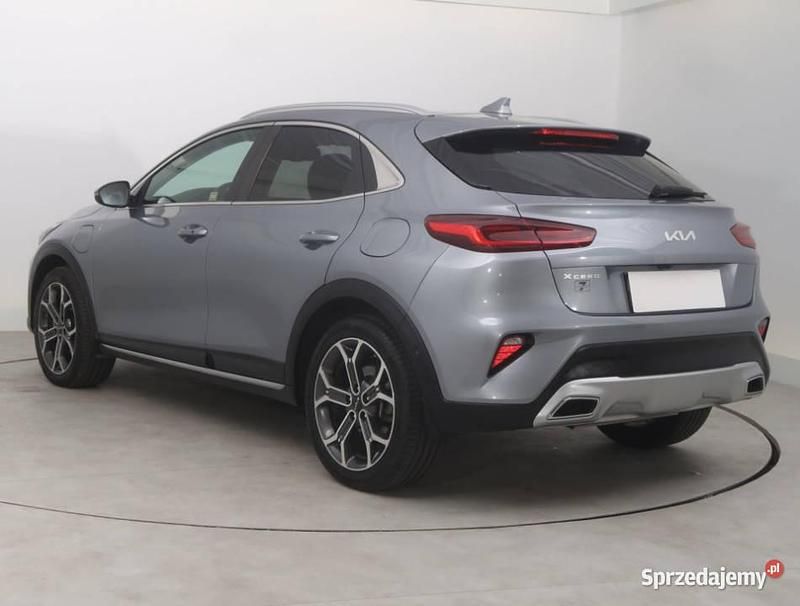 Używany Kia XCeed 141 KM (103 kW) 2022 Szary SUV