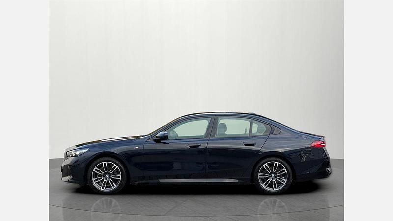 Używany BMW 520 Comfort Edition 197 KM (144 kW) 2024 Czarny carbon m metalizowany Sedan/Limuzyna