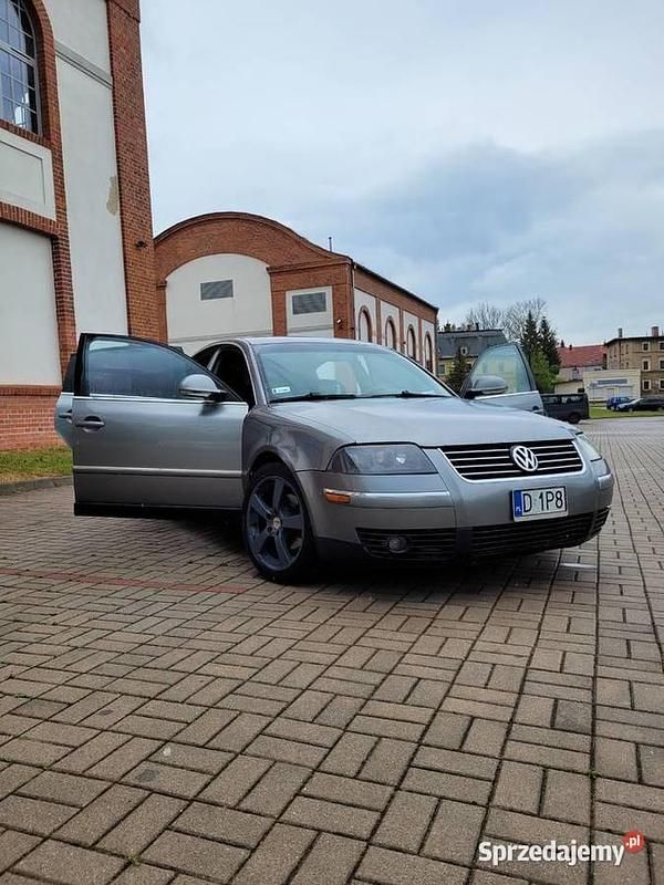 Używany 2003 VW Passat | 8500 zł (Drogi) - Obraz 1/4