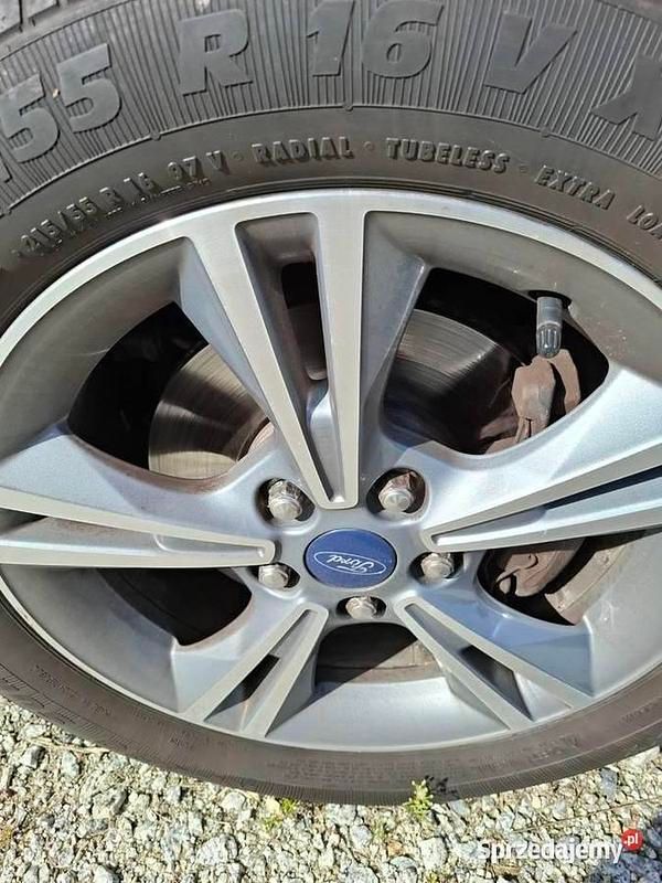 Używany Ford C-MAX 125 KM (91 kW) 2015 Srebrny Minivan