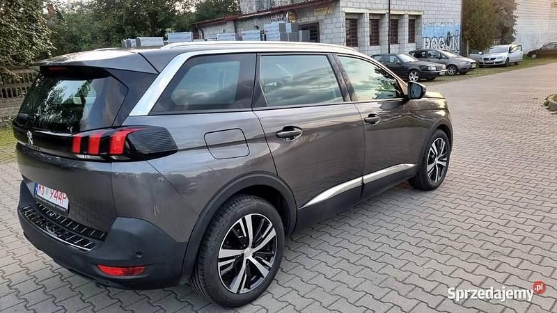 Używany Peugeot 5008 180 KM (132 kW) 2019 Grafitowy Minivan