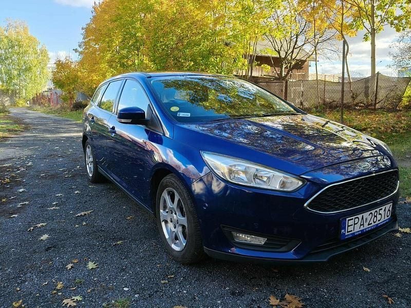 Niebieski Używany 2015 Ford Focus Titanium Kombi | 27 000 zł (Uczciwa cena) - Obraz 1/4