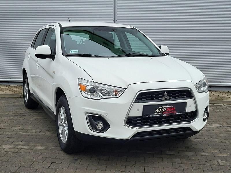 Używany Mitsubishi ASX 114 KM (83 kW) 2015 Biały SUV
