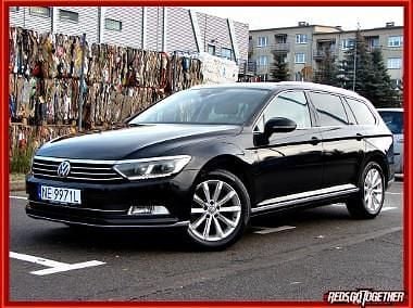 Czarny Używany 2019 VW Passat Highline Kombi | 65 900 zł (Uczciwa cena) - Obraz 1/4
