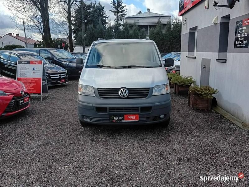 Srebrny Używany 2005 VW Transporter Van | 29 900 zł (Uczciwa cena) - Obraz 1/4
