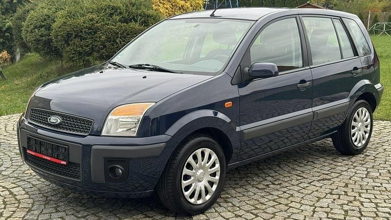 Granatowy Używany 2009 Ford Fusion Hatchback | 9900 zł (Uczciwa cena) - Obraz 1/4