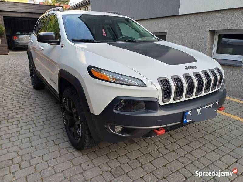 Używany 2016 Jeep Cherokee Trailhawk SUV | 74 900 zł (Uczciwa cena) - Obraz 1/4