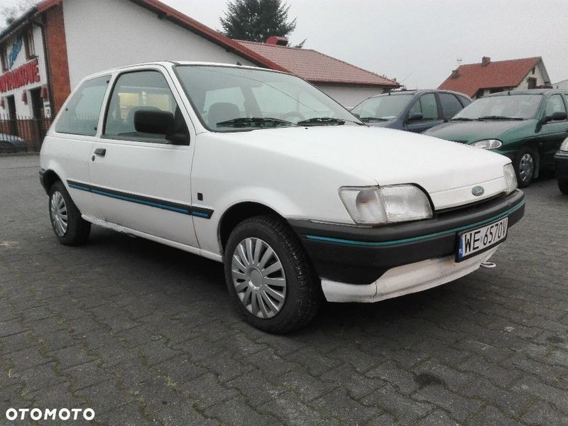 Sprzedany Ford Fiesta Mk3, używany 1993, km 392 980 w