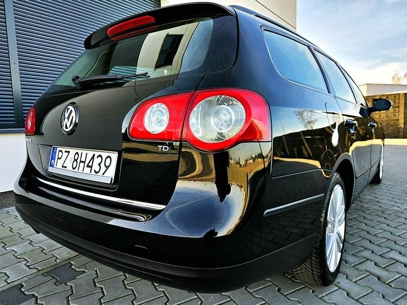 Używany VW Passat 110 KM (80 kW) 2010 Czarny (metalik) Kombi