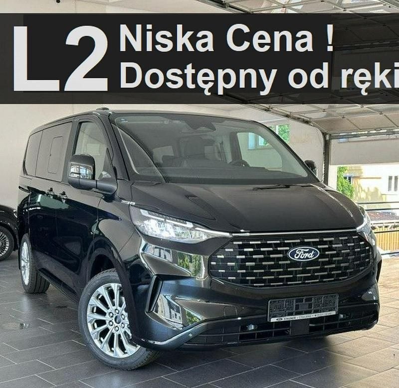 Czarny (metalik) Używany 2024 Ford Tourneo Minivan | 258 300 zł (Dobra cena) - Obraz 1/4
