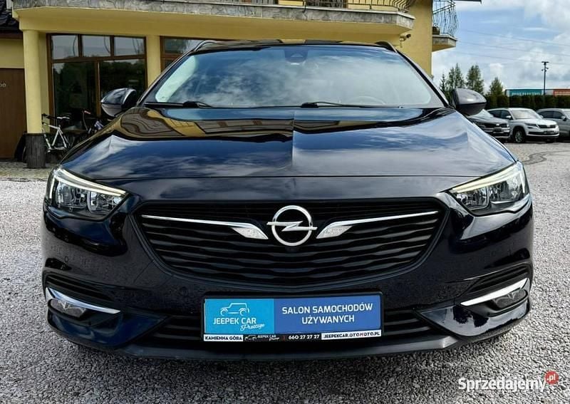 Używany Opel Insignia 170 KM (125 kW) 2019 Granatowy Kombi