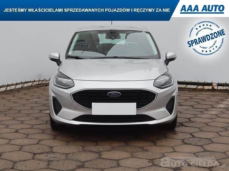 Używany Ford Fiesta 75 KM (55 kW) 2022 Srebrny Hatchback