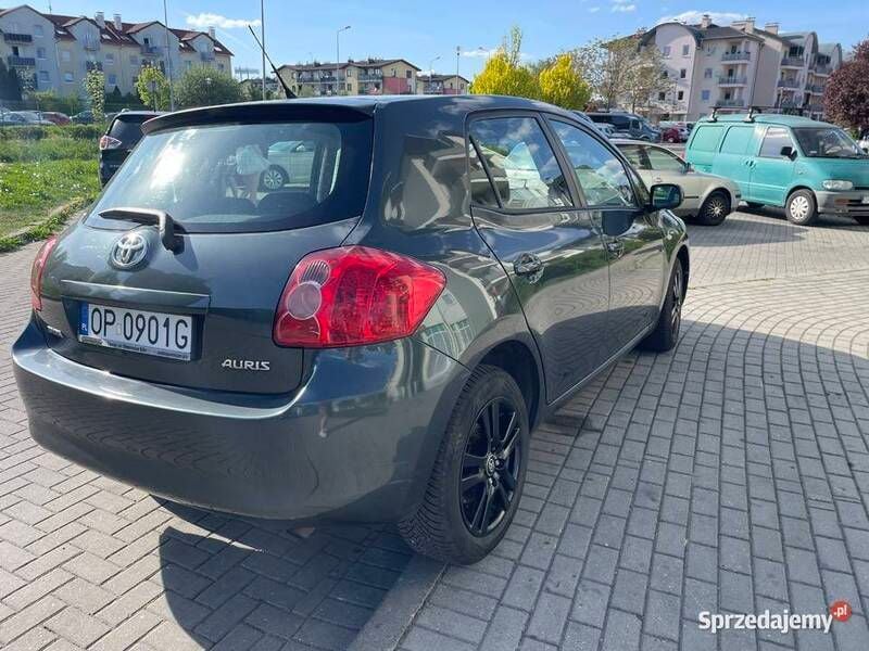 Używany Toyota Auris 2007 Hatchback