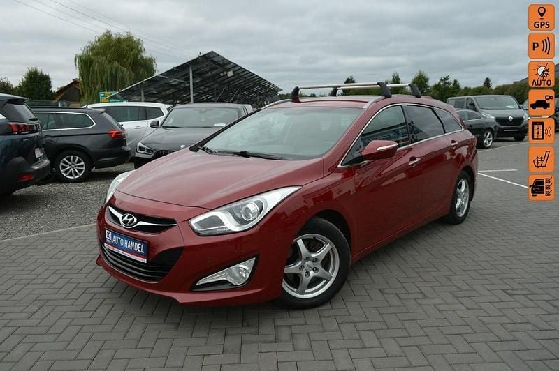 Bordowy Używany 2013 Hyundai i40 Kombi | 33 900 zł (Uczciwa cena) - Obraz 1/4