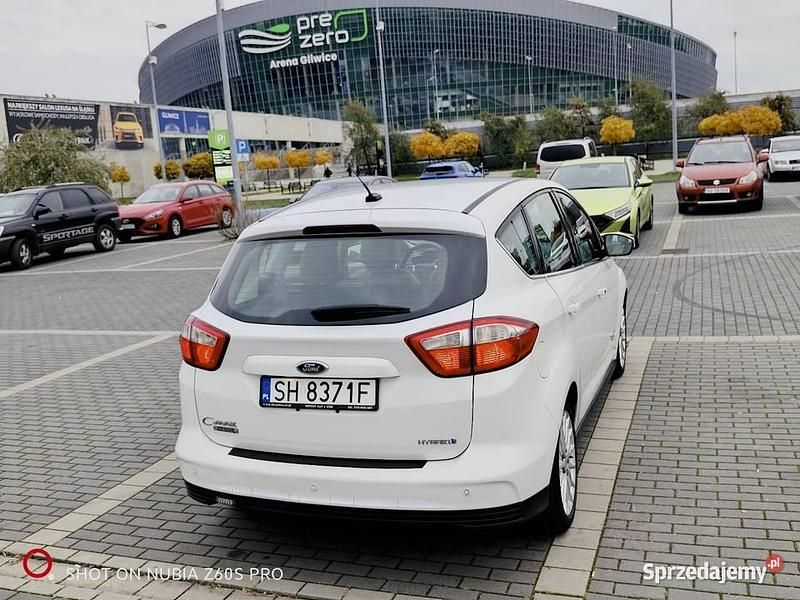 Biały Używany 2013 Ford C-MAX Energi Minivan | 33 000 zł - Obraz 1/4