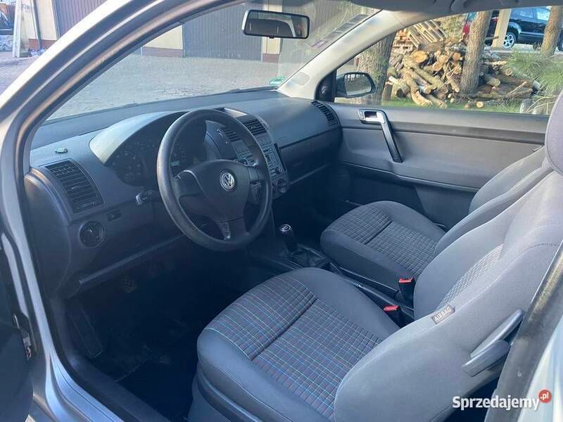 Używany VW Polo 2007 Srebrny Hatchback