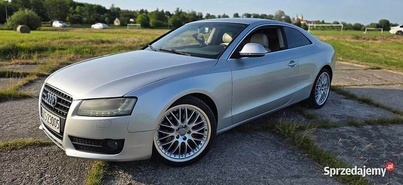 Używany Audi A5 Ambiente 2008 Srebrny Coupe