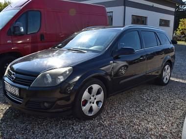Czarny Używany 2004 Opel Astra Kombi | 7200 zł - Obraz 1/4