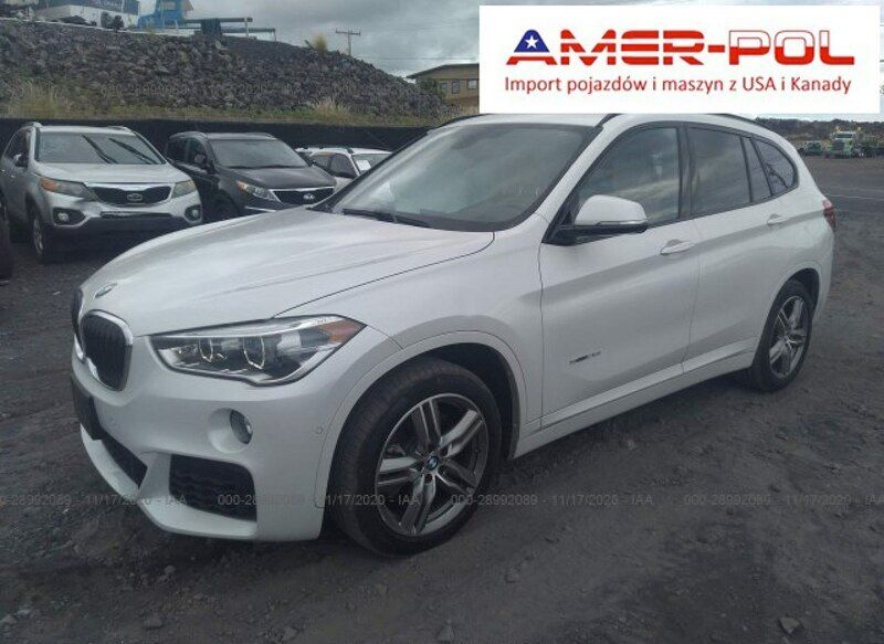 Biały Używany 2018 BMW X1 SUV | 73 000 zł - Obraz 1/4