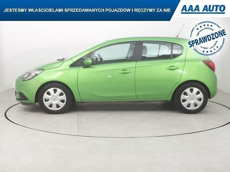 Używany Opel Corsa 2016 Zielony Hatchback