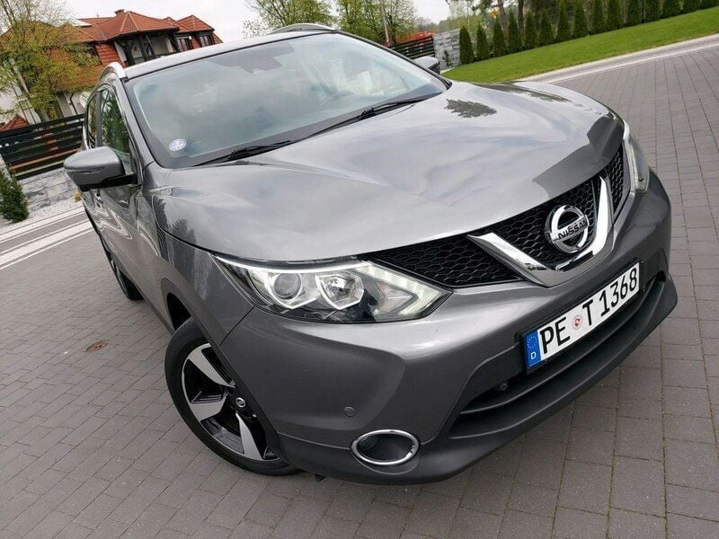 Szary Używany 2015 Nissan Qashqai SUV | 60 900 zł (Drogi) - Obraz 1/4