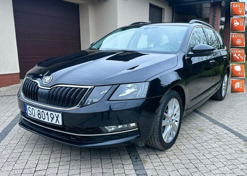 Czarny Używany 2018 Skoda Octavia Kombi | 46 900 zł (Uczciwa cena) - Obraz 1/4