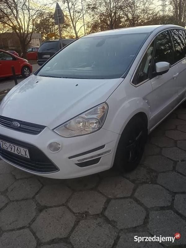 Biały Używany 2013 Ford S-MAX Minivan | 26 900 zł (Dobra cena) - Obraz 1/4