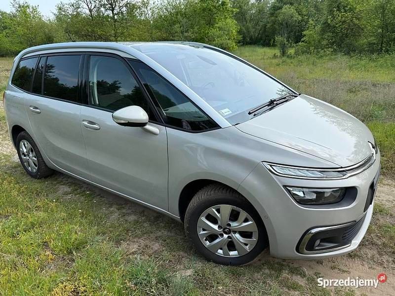 Używany Citroën Grand C4 Picasso 2018 Beżowy Minivan