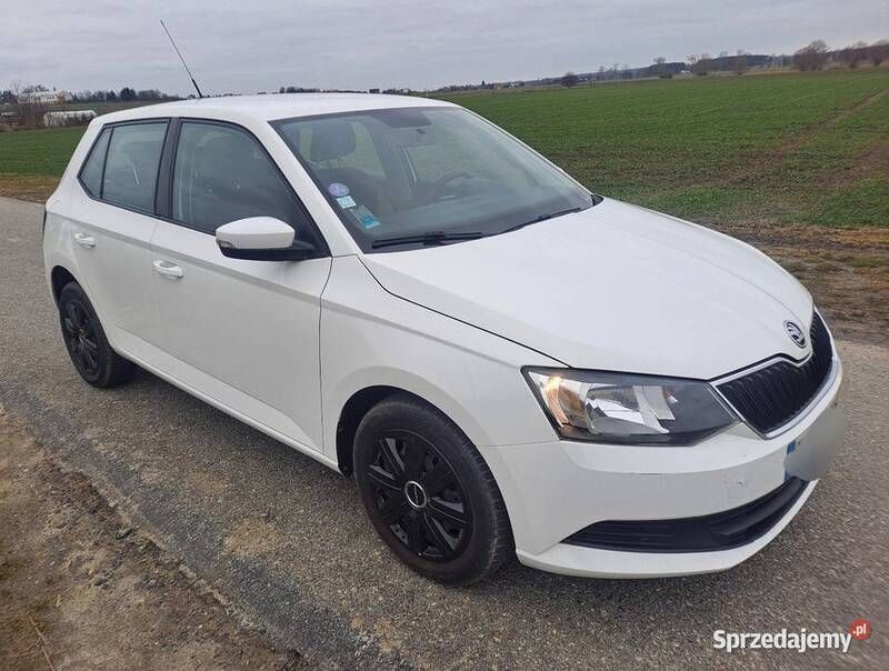 Biały Używany 2017 Skoda Fabia Hatchback | 26 900 zł (Super Cena) - Obraz 1/4