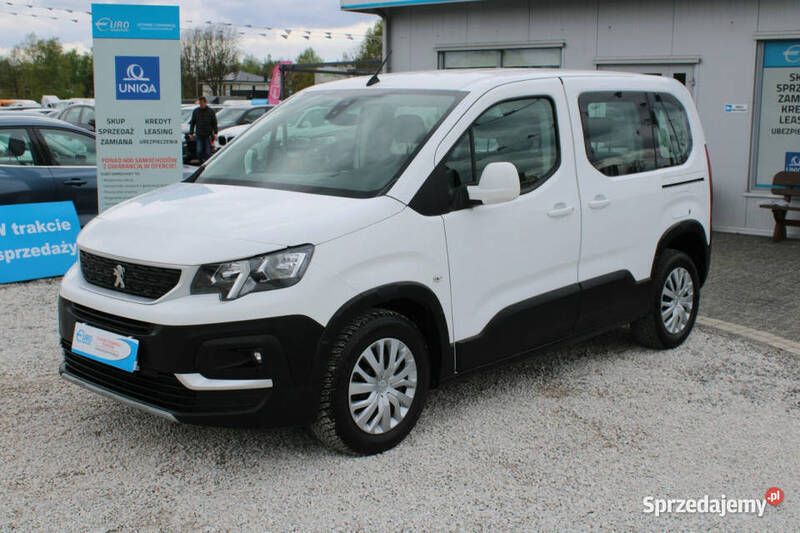 Biały Używany 2020 Peugeot Rifter Minivan | 45 934 zł (Super Cena) - Obraz 1/4