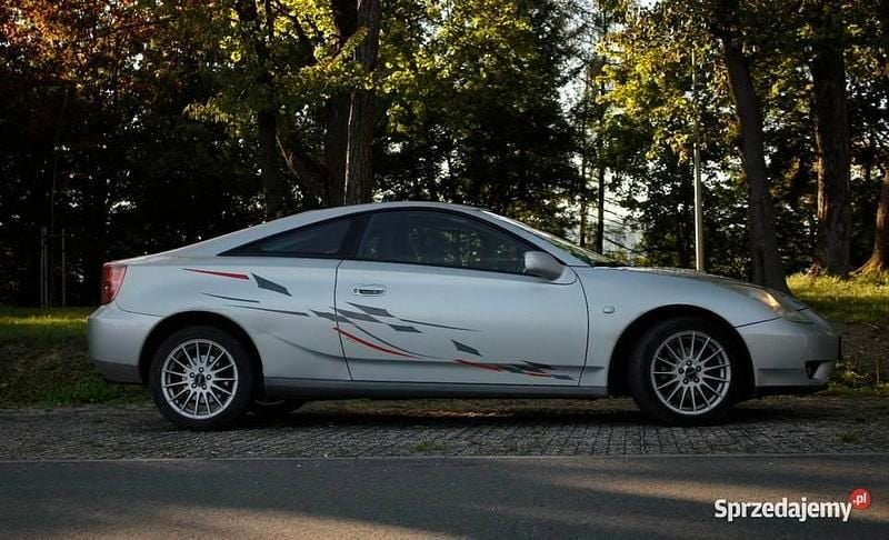 Srebrny Używany 2003 Toyota Celica Coupe | 15 500 zł - Obraz 1/4