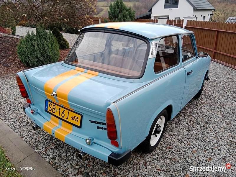 Używany Trabant 601 1988 Niebieski Sedan/Limuzyna